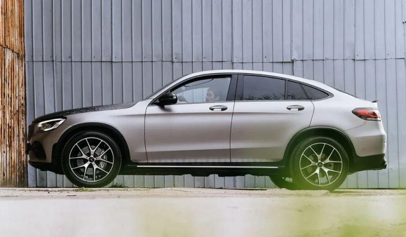 
								Mercedes-Benz GLC AMG 43 4MATIC full									
