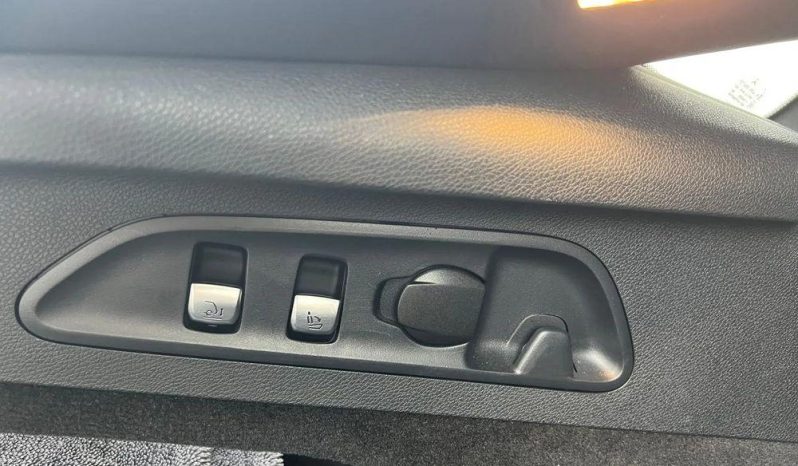 
								Mercedes-Benz GLC AMG 43 4MATIC full									