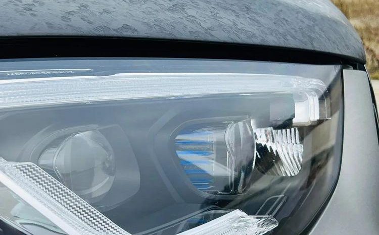 
								Mercedes-Benz GLC AMG 43 4MATIC full									