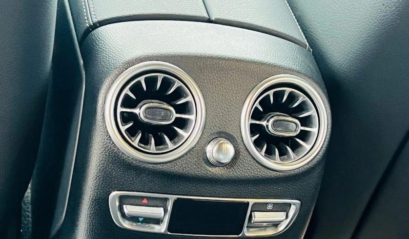 
								Mercedes-Benz GLC AMG 43 4MATIC full									
