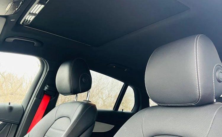 
								Mercedes-Benz GLC AMG 43 4MATIC full									