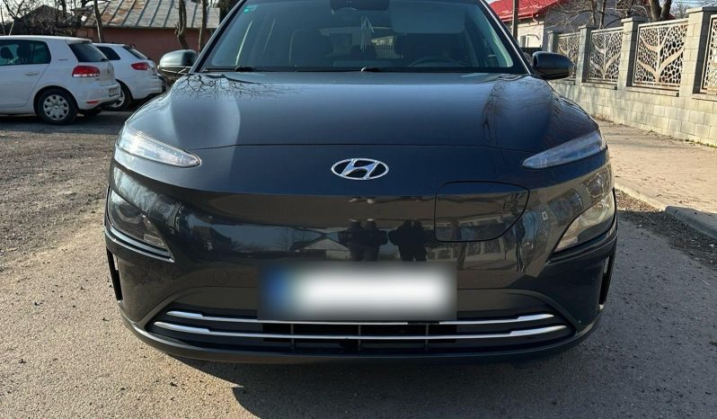 
								Hyundai KONA Electric 204HP Highway full									