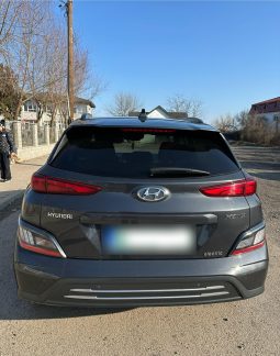 
										Hyundai KONA Electric 204HP Highway full									