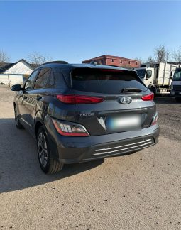 
										Hyundai KONA Electric 204HP Highway full									