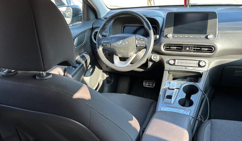 
								Hyundai KONA Electric 204HP Highway full									