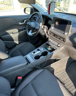 
										Hyundai KONA Electric 204HP Highway full									