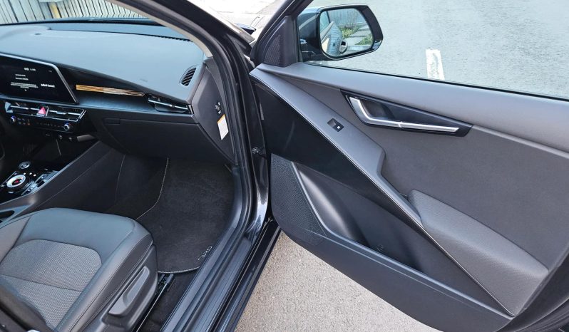 
								Kia Niro EV Premium full									