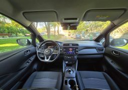 
										Nissan LEAF full									