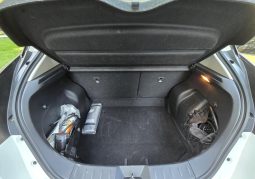 
										Nissan LEAF full									