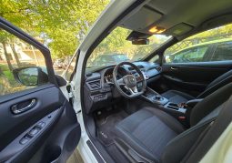 
										Nissan LEAF full									
