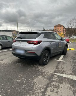 
										Opel Grandland 1.2 Turbo STARTSTOP AT8 GLX full									