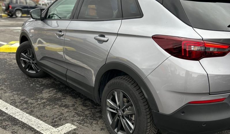 
								Opel Grandland 1.2 Turbo STARTSTOP AT8 GLX full									
