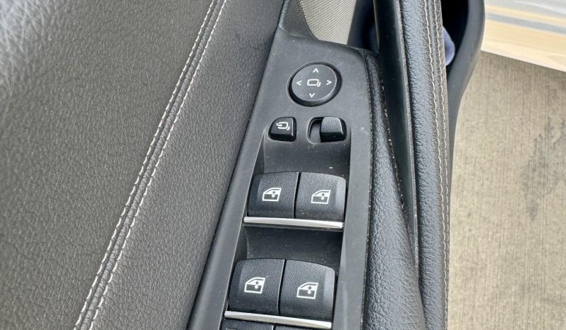 
								BMW 5 Series 530d xDrive AT MHEV full									