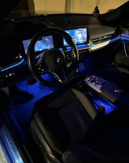 
										BMW X1 sDrive18i AT full									