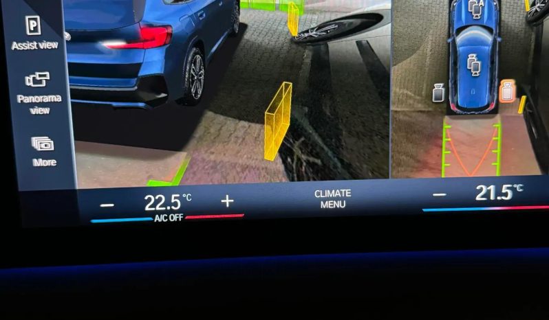 
								BMW X1 sDrive18i AT full									