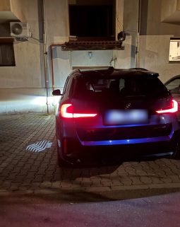 
										BMW X1 sDrive18i AT full									