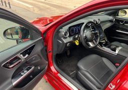 
										Mercedes-Benz C 300 d 9G-TRONIC AMG Line full									