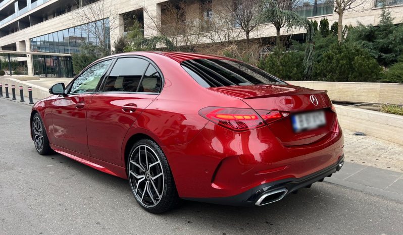 
								Mercedes-Benz C 300 d 9G-TRONIC AMG Line full									