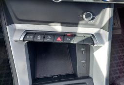 
										Audi Q3 full									