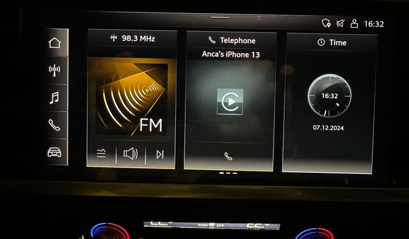 
								Audi Q3 full									