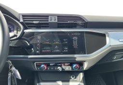 
										Audi Q3 full									