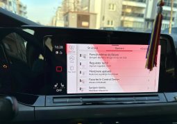 
										Volkswagen Golf Variant 1.5 eTSI MHEV 150HP DSG Style full									