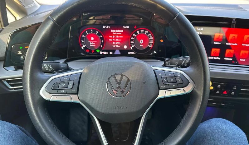 
								Volkswagen Golf Variant 1.5 eTSI MHEV 150HP DSG Style full									