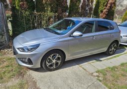 
										Hyundai i30 1.5 T-GDI 160HP MHEV 5DR MT Highway full									
