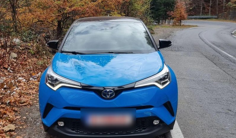 
								Toyota C-HR Hybrid Style full									