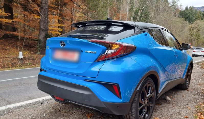 
								Toyota C-HR Hybrid Style full									