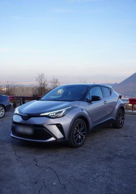 Toyota C-HR 2.0 HSD 184 HP 4×2 CVT C-lassy bi-tone