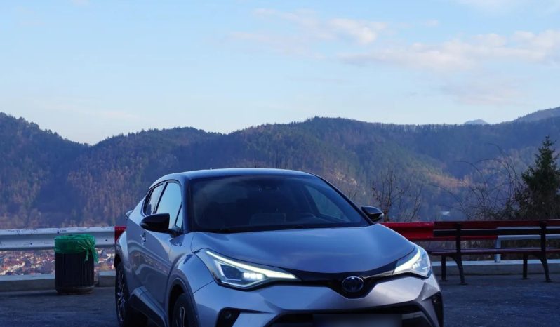 
								Toyota C-HR 2.0 HSD 184 HP 4×2 CVT C-lassy bi-tone full									
