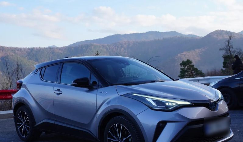 
								Toyota C-HR 2.0 HSD 184 HP 4×2 CVT C-lassy bi-tone full									