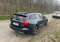 
										Volvo V60 B4 MHEV AT AWD Plus Bright full									