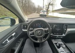 
										Volvo V60 B4 MHEV AT AWD Plus Bright full									