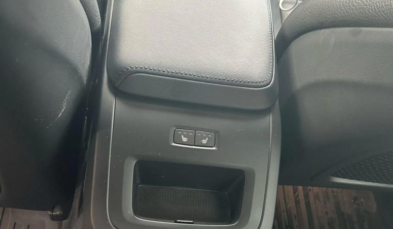 
								Volvo V60 B4 MHEV AT AWD Plus Bright full									