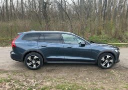 
										Volvo V60 B4 MHEV AT AWD Plus Bright full									