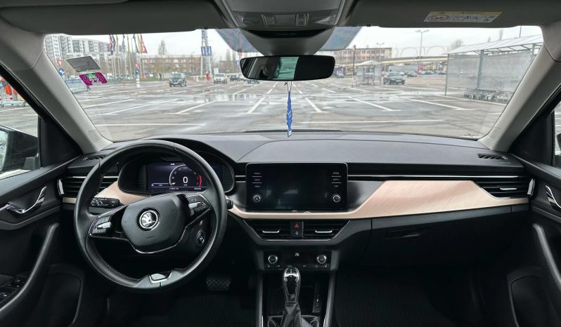 
								Skoda Kamiq 1.0 TSI DSG Style full									
