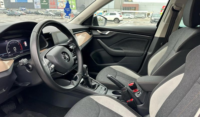 
								Skoda Kamiq 1.0 TSI DSG Style full									