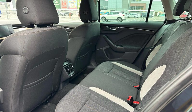 
								Skoda Kamiq 1.0 TSI DSG Style full									