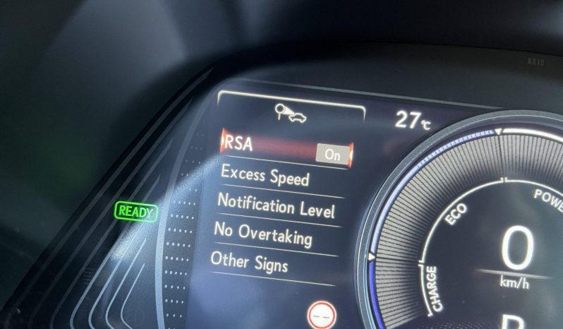 
								Lexus UX 250h 2.0L HEV 20H- (178 HP) 4X4 CVT Executive full									