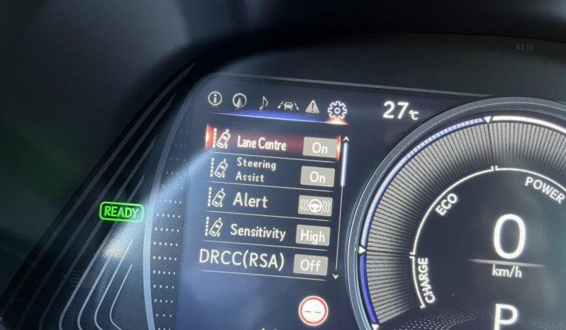 
								Lexus UX 250h 2.0L HEV 20H- (178 HP) 4X4 CVT Executive full									