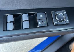 
										Lexus UX 250h 2.0L HEV 20H- (178 HP) 4X4 CVT Executive full									