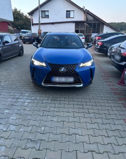 
										Lexus UX 250h 2.0L HEV 20H- (178 HP) 4X4 CVT Executive full									