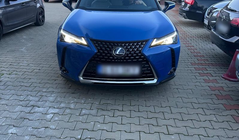 
								Lexus UX 250h 2.0L HEV 20H- (178 HP) 4X4 CVT Executive full									