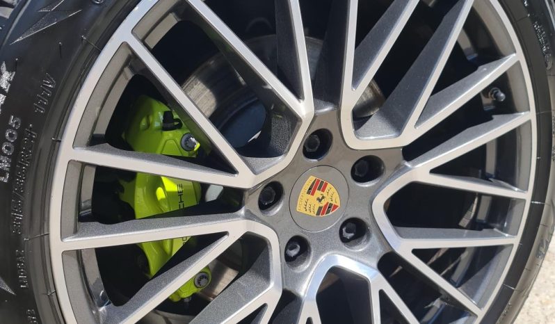 
								Porsche Cayenne E-Hybrid Tiptronic S White full									