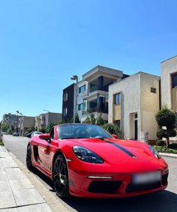 
										Porsche Boxster 718 PDK full									