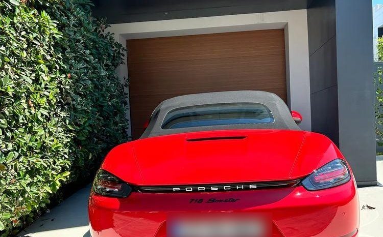
								Porsche Boxster 718 PDK full									