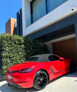 
										Porsche Boxster 718 PDK full									