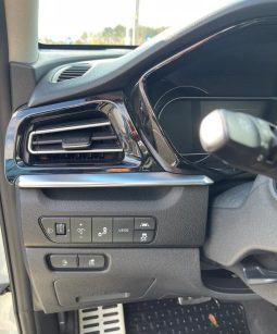 
										Kia Niro e-Niro 150 kW Future full									